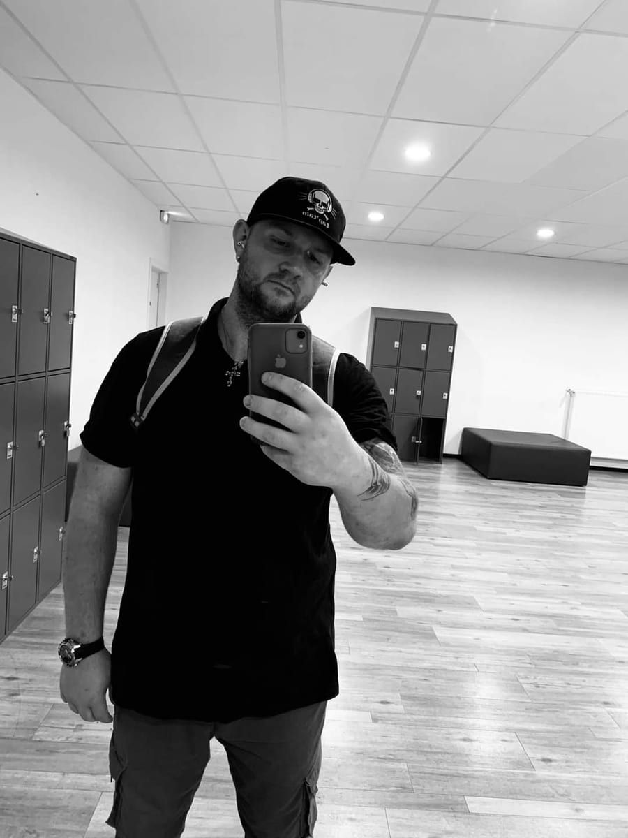 Profil de Seth, 38 ans, Bars gay à Weissbad (Appenzell Rhodes-Intérieures)