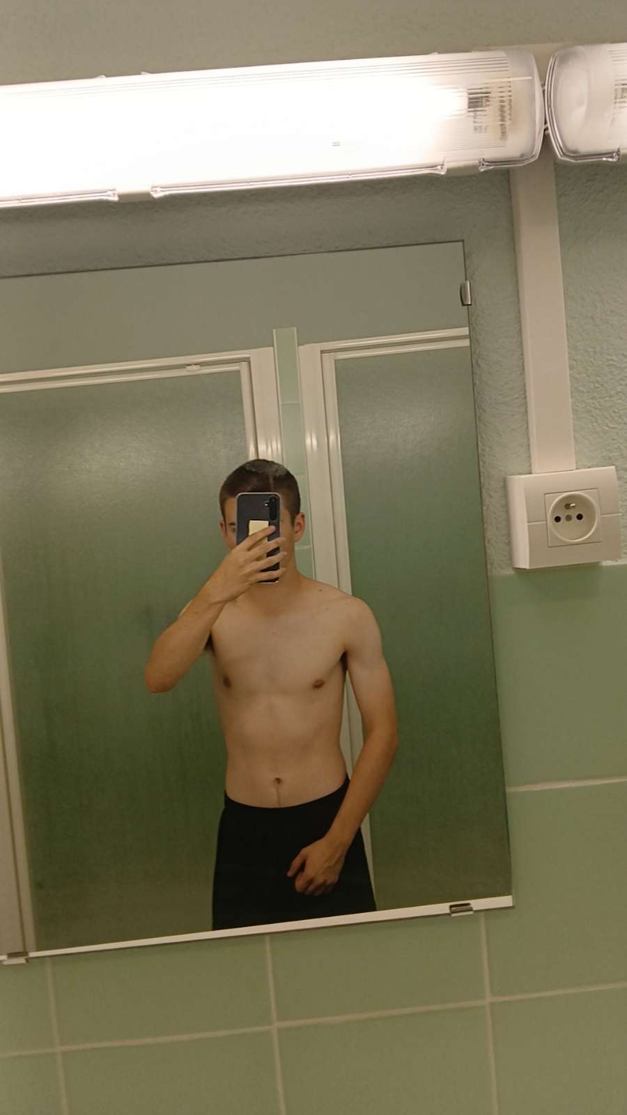 Profil de Gwennael, 29 ans, Bars gay à Haslen AI (Appenzell Rhodes-Intérieures)
