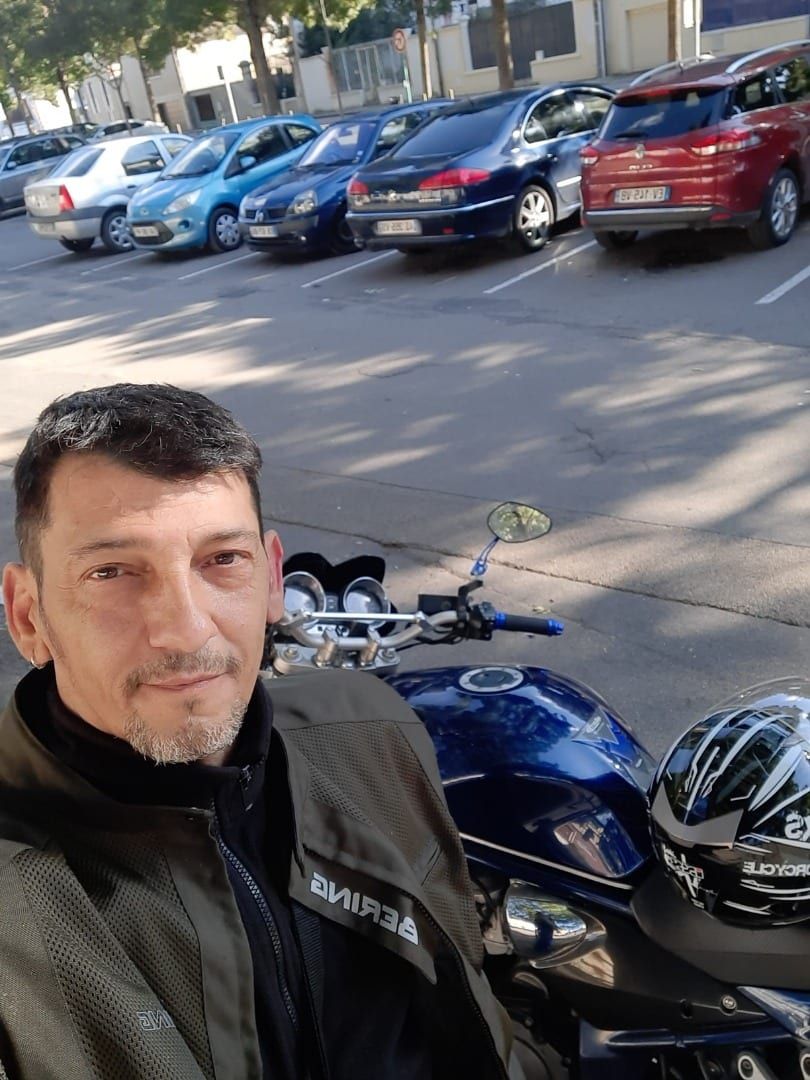 Profil de Atem, 31 ans, Bars gay à Wavre (Neuchâtel)