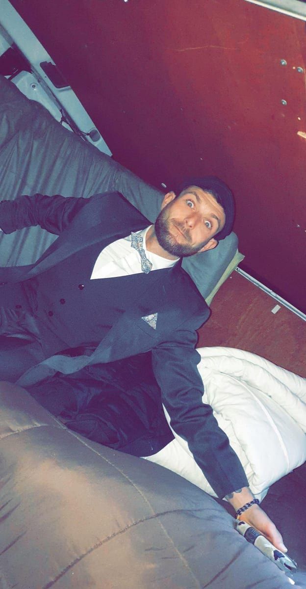 Profil de Hasan-huseyin, 24 ans, Bars gay à Mühlau (Zoug)
