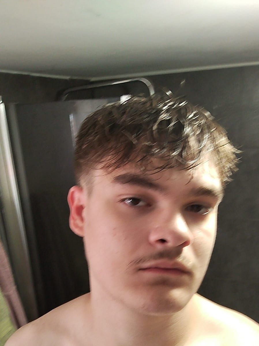 Profil de Giovanny, 38 ans, Bars gay à Wiliberg (Argovie)