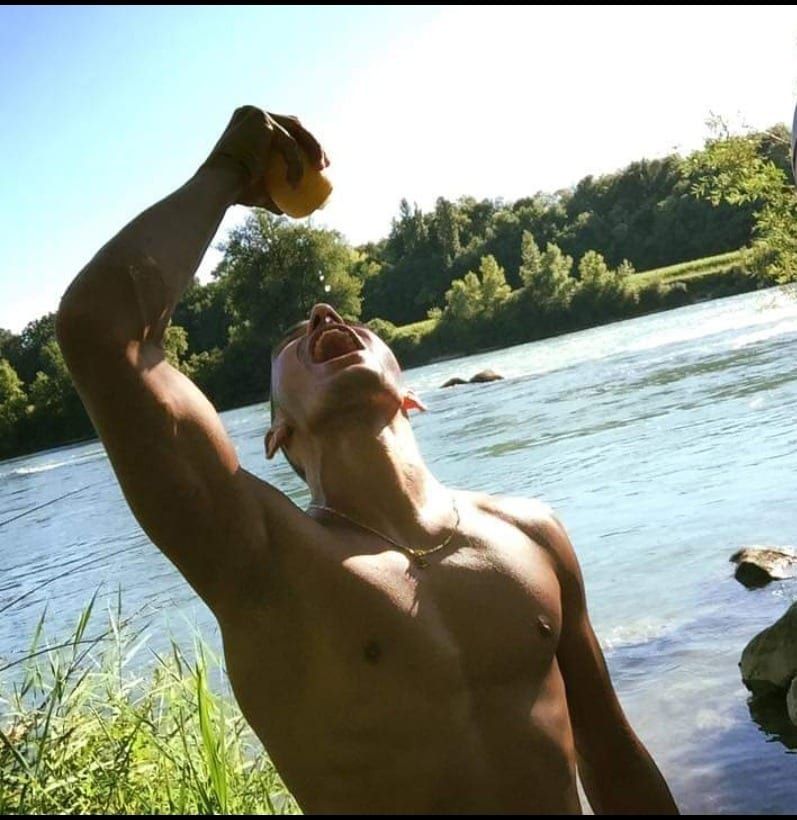 Keyron - Bars gay à Ramersberg Profil de Keyron, 34 ans, Bars gay à Ramersberg (Obwald)