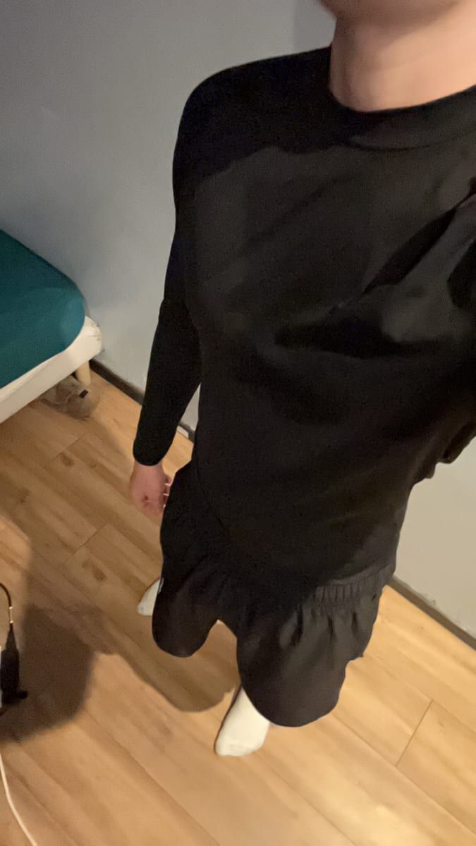 Profil de Kery, 24 ans, Bars gay à Sobrio (Tessin)