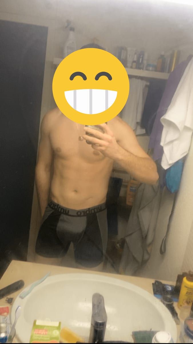 Maneo - Bars gay à Cortébert Profil de Maneo, 28 ans, Bars gay à Cortébert (Berne)