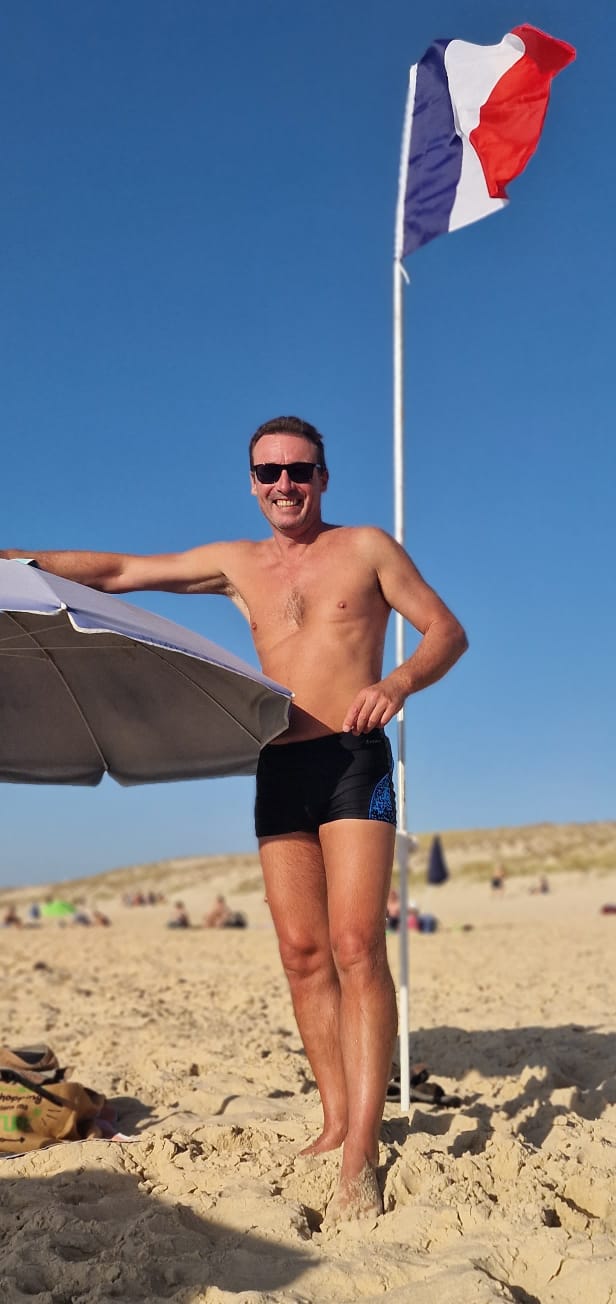 Profil de Dembo, 25 ans, Bars gay à Sörenberg (Lucerne)