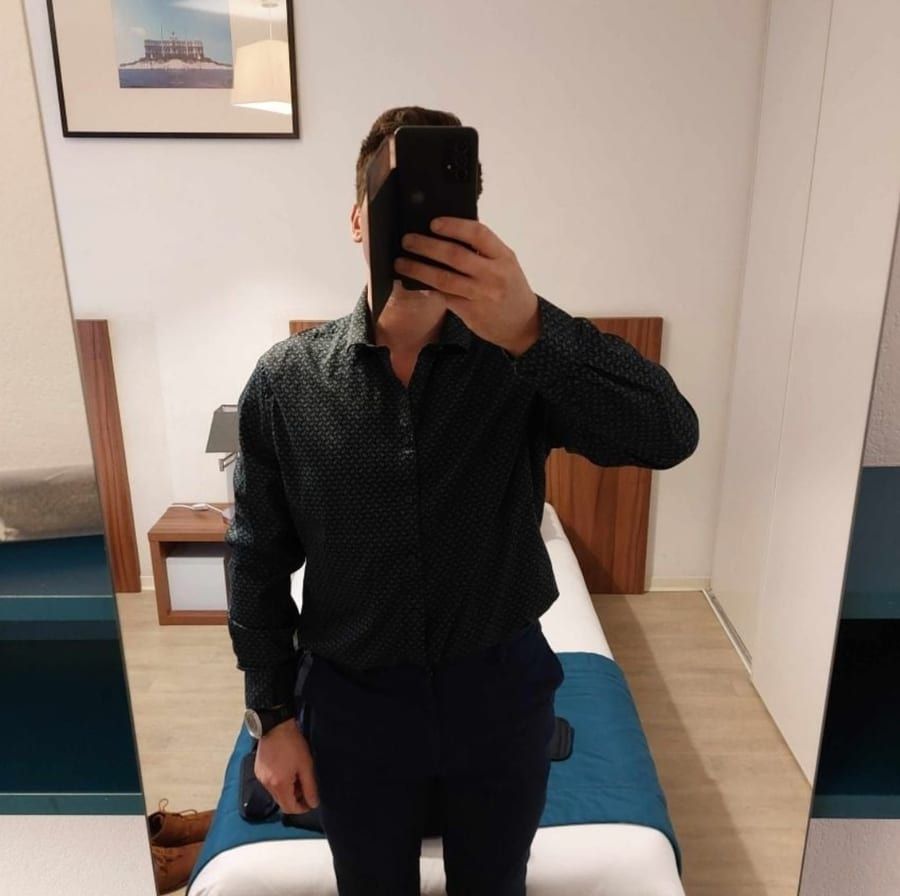 Elvio - Bars gay à Engelberg Profil de Elvio, 27 ans, Bars gay à Engelberg (Uri)