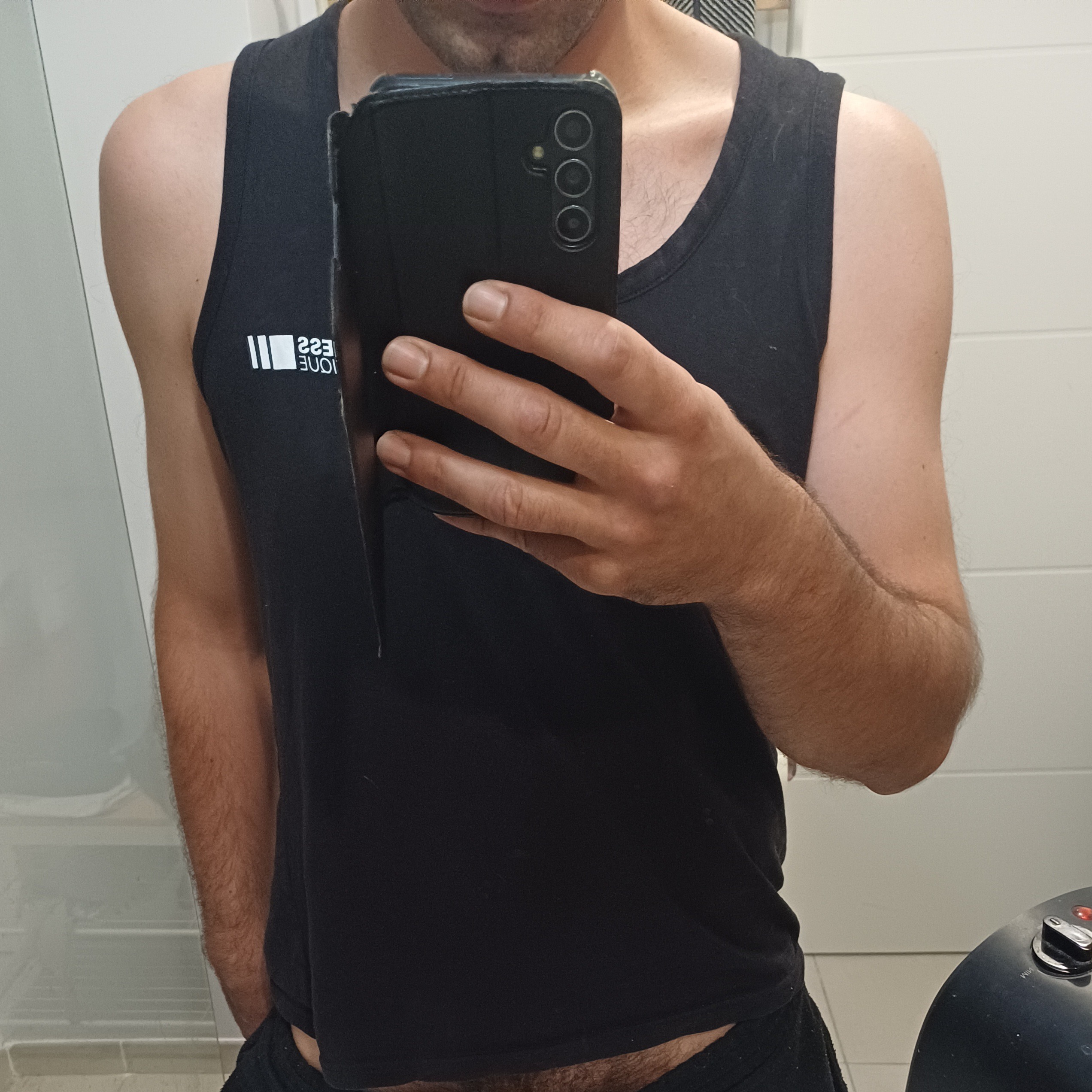 Moad - Bars gay à Stoos SZ Profil de Moad, 39 ans, Bars gay à Stoos SZ (Schwytz)