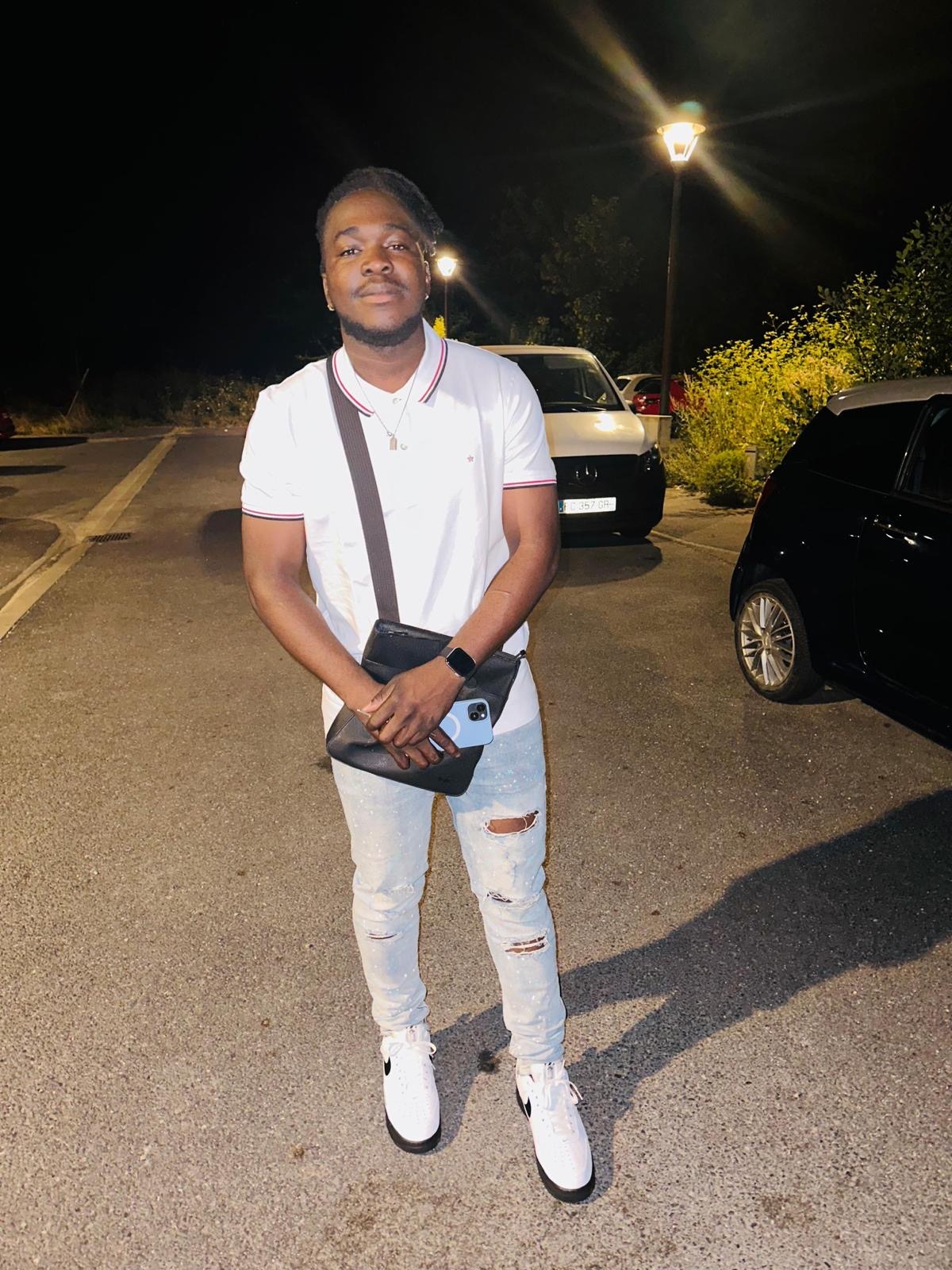 Profil de Sifeddine, 28 ans, Bars gay à Wittenwil (Thurgovie)