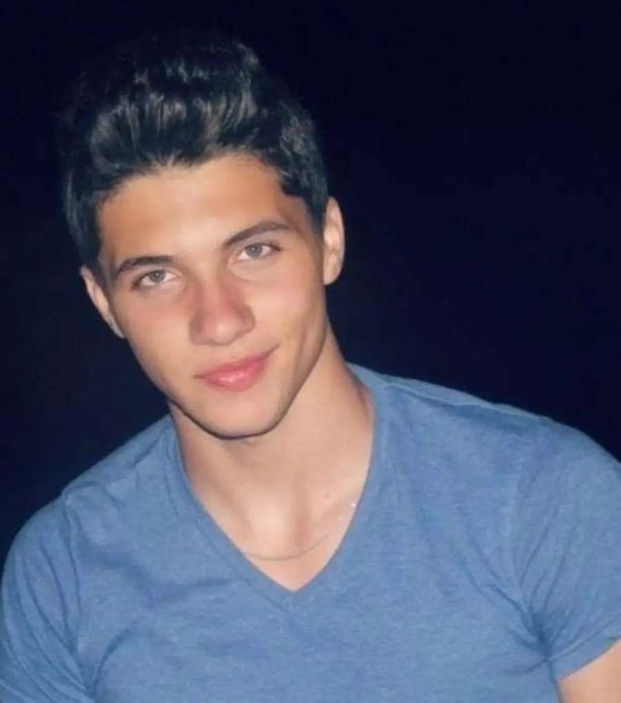 Profil de Joey, 24 ans, Bars gay à Luzein (Grisons)