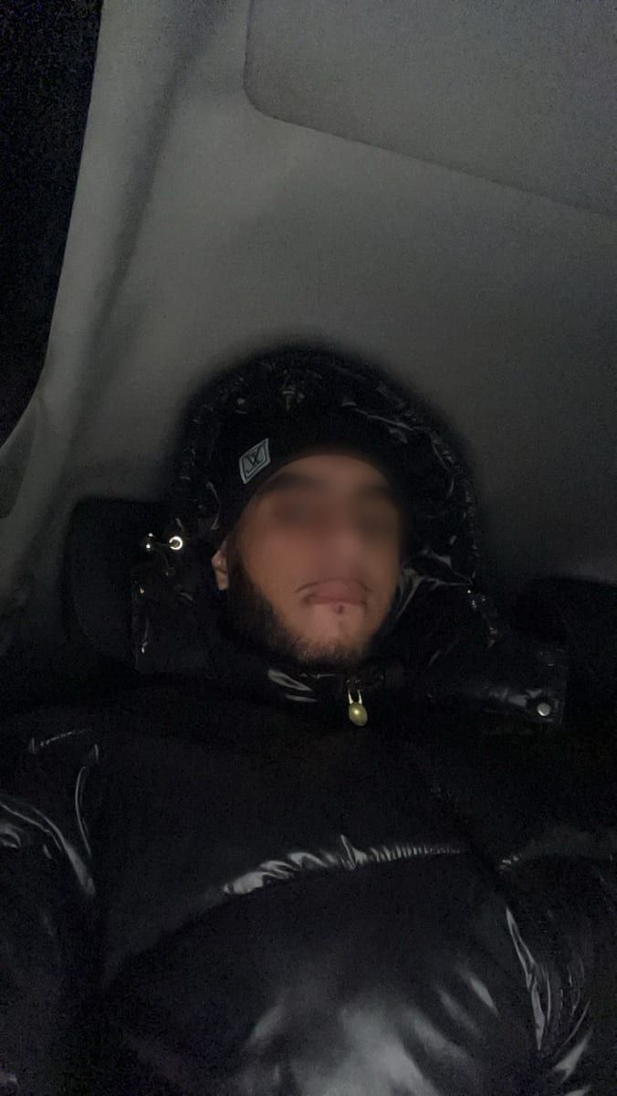 Profil de Jounaid, 22 ans, Bars gay à Werthenstein (Lucerne)
