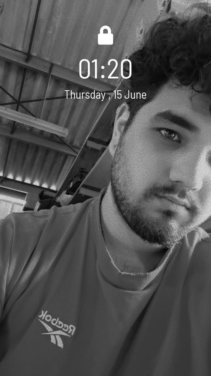 Profil de Harris, 24 ans, Bars gay à Buochs (Nidwald)
