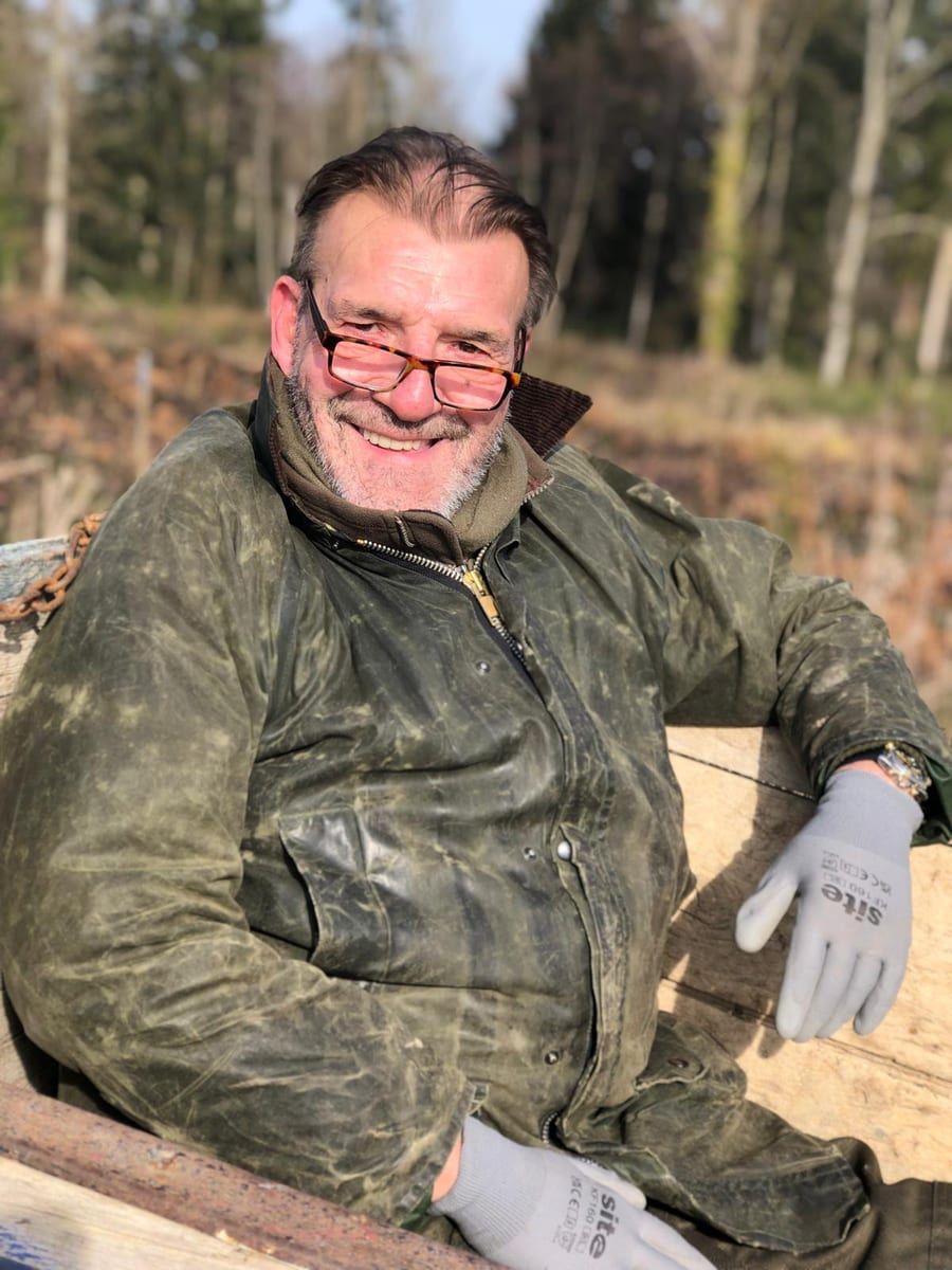 Claude - Bars gay à Titterten Profil de Claude, 31 ans, Bars gay à Titterten (Bâle-Campagne)