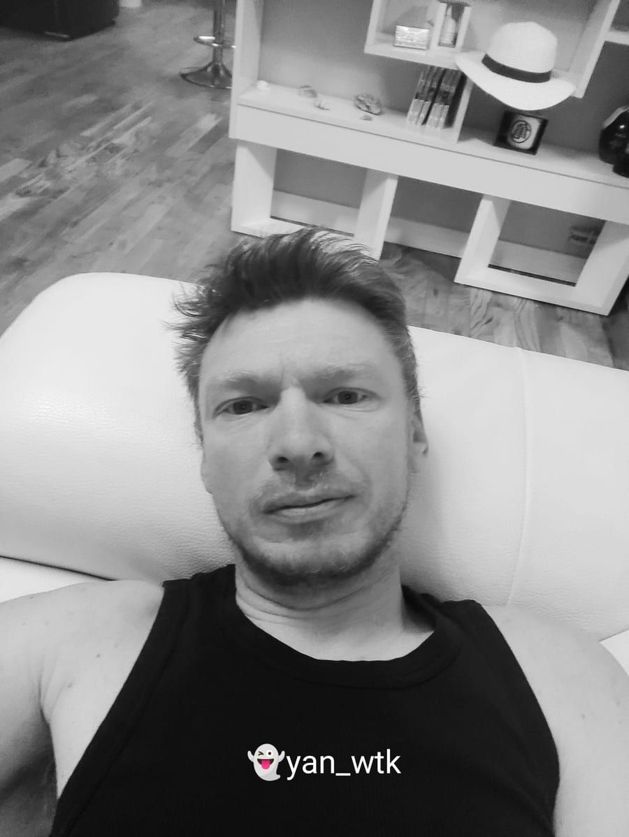 Ermano - Bars gay à Wald AR Profil de Ermano, 39 ans, Bars gay à Wald AR (Appenzell Rhodes-Extérieures)