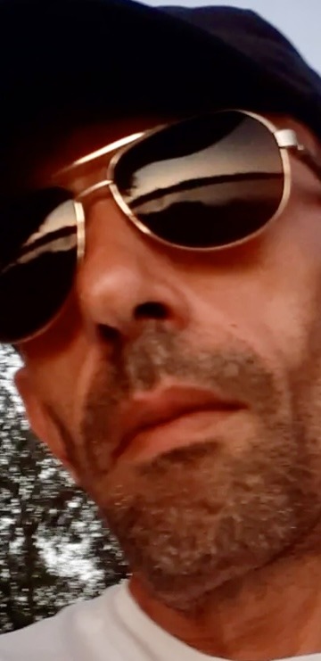Profil de Aiman, 31 ans, Bars gay à Rickenbach BL (Bâle-Campagne)