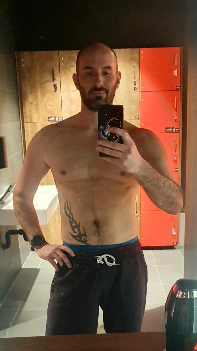 Yassa - Bars gay à Verdabbio Profil de Yassa, 25 ans, Bars gay à Verdabbio (Grisons)