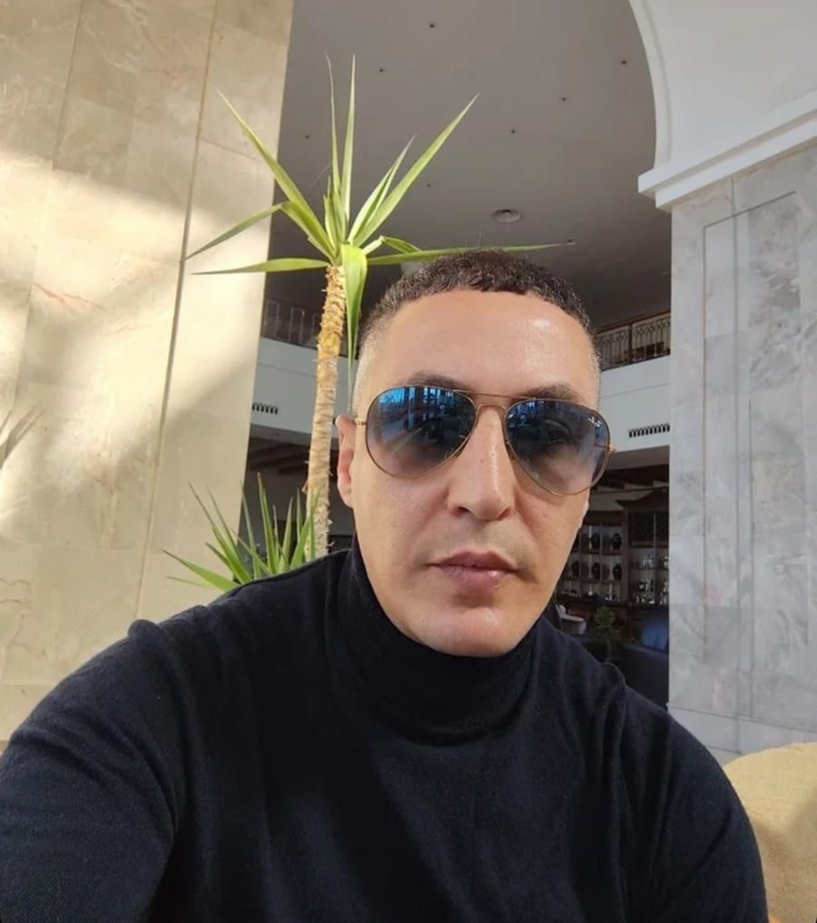 Profil de Lenaik, 26 ans, Bars gay à Russin (Genève)