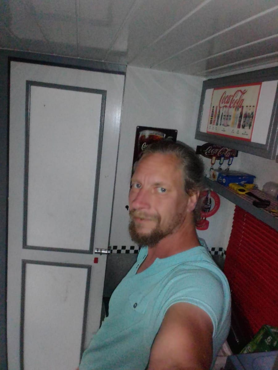 Profil de Abdoulay, 40 ans, Bars gay à Dörflingen (Schaffhouse)