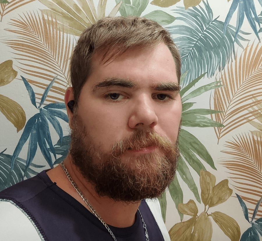 Matahi - Bars gay à Bürglen OW Profil de Matahi, 26 ans, Bars gay à Bürglen OW (Obwald)