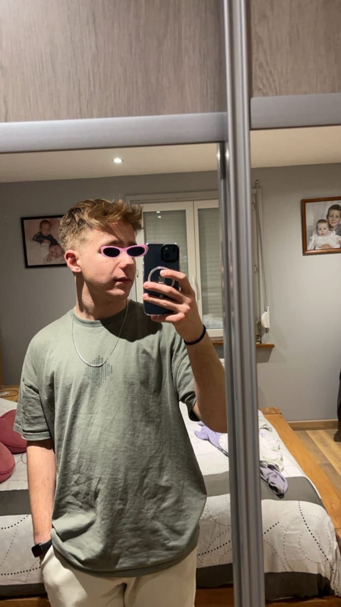 Profil de Taylor, 24 ans, Bars gay à Winistorf (Soleure)