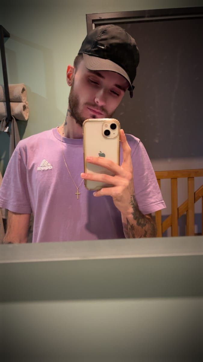 Profil de Manyl, 34 ans, Bars gay à Riedt b. Erlen (Thurgovie)